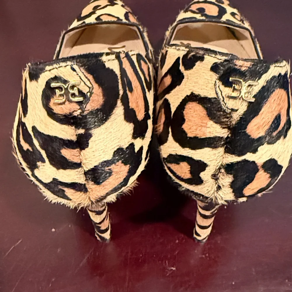 Sam Edelman Leopard Print Heels - Picture 4 of 5